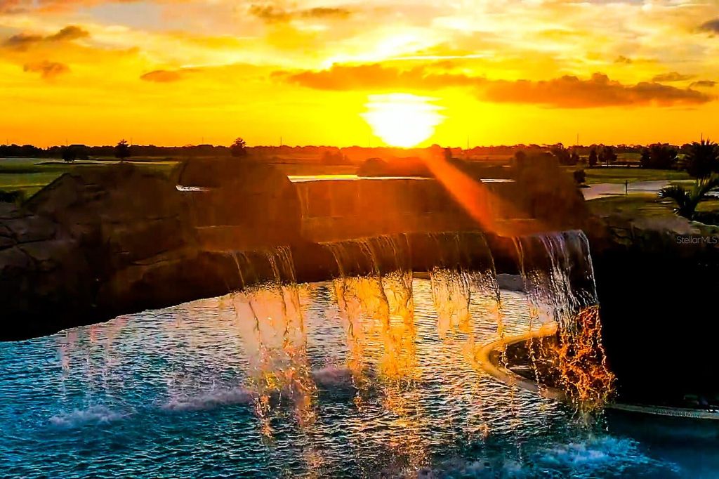 Image 16 of property listing at 16804 VARDON TERRACE 103, Bradenton, FL 34211