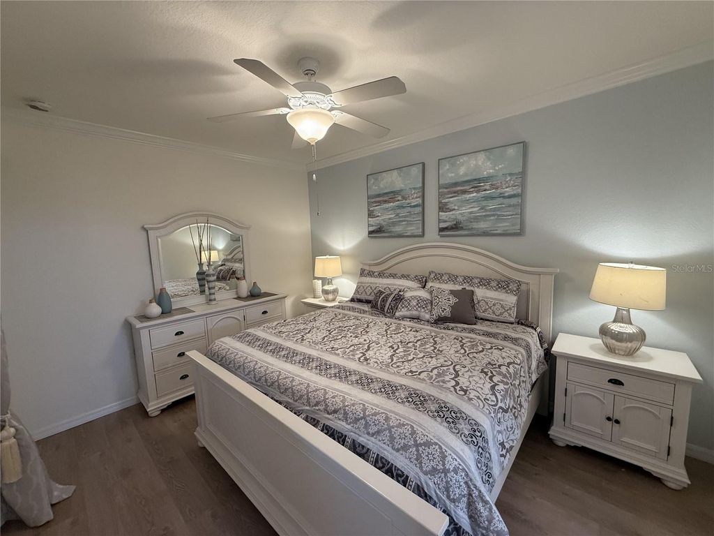 Image 8 of property listing at 16804 VARDON TERRACE 103, Bradenton, FL 34211