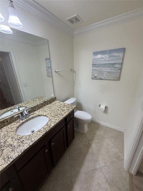 Image 9 of property listing at 16804 VARDON TERRACE 103, Bradenton, FL 34211