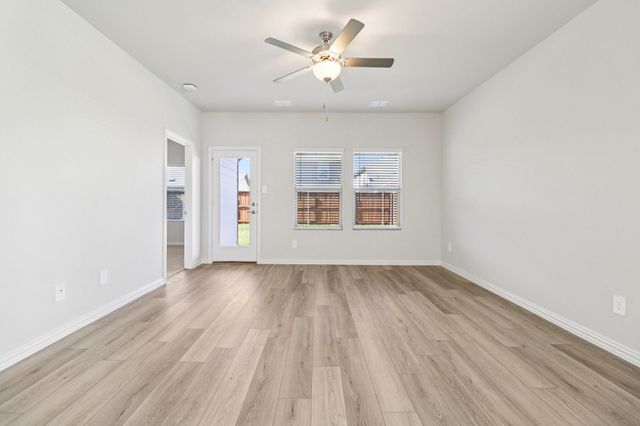 422 Dorothy Drive, Princeton, TX 75071