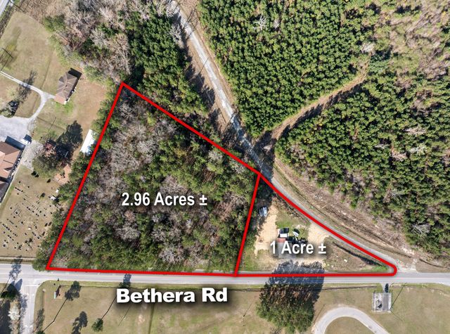 1042 Bethera Road, Bonneau, SC 29431