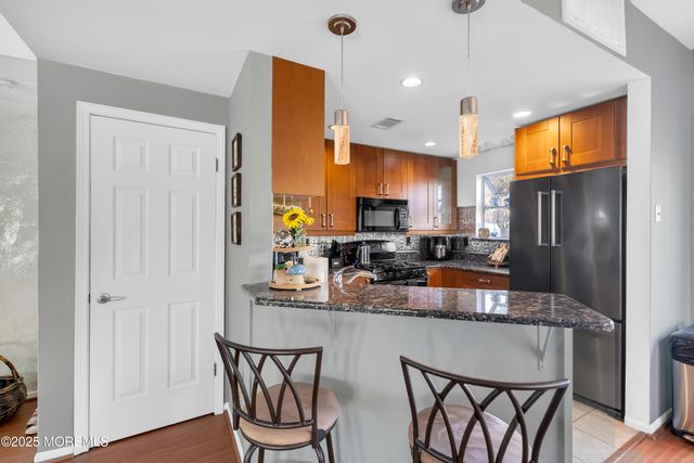 28 Melrose Drive 7C, Toms River, NJ 08753