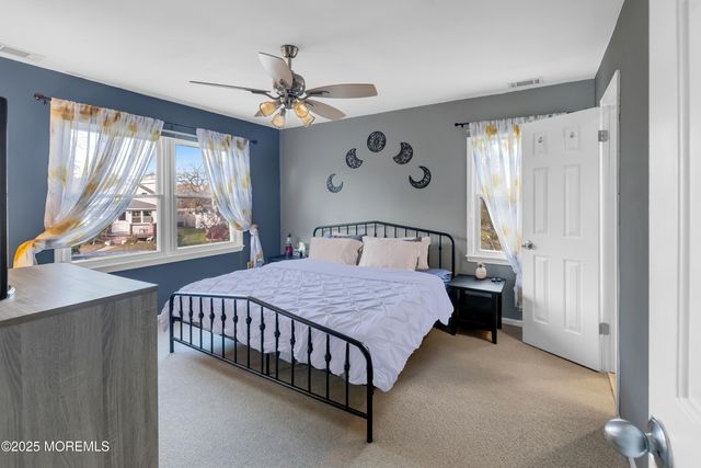 28 Melrose Drive 7C, Toms River, NJ 08753