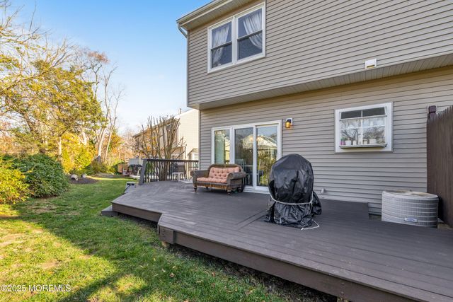 28 Melrose Drive 7C, Toms River, NJ 08753