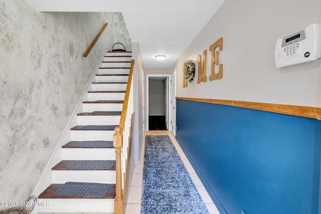 28 Melrose Drive 7C, Toms River, NJ 08753