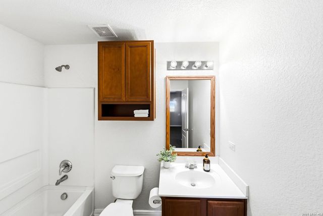 631 Scarlet Ibis, San Antonio, TX 78245