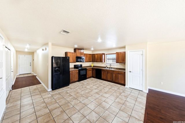 631 Scarlet Ibis, San Antonio, TX 78245