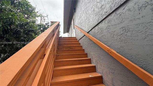 126 NE 19th Avenue 2, Pompano Beach, FL 33060