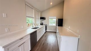 126 NE 19th Avenue 2, Pompano Beach, FL 33060