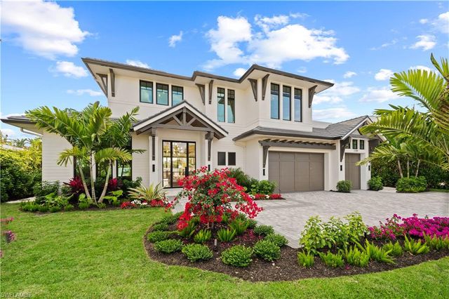 1199 12th ST N, Naples, FL 34102