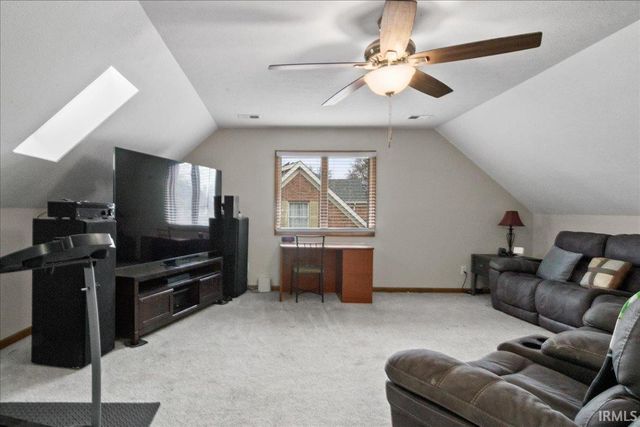 901 Greengate Court, Evansville, IN 47715