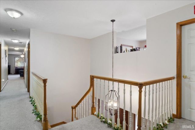 901 Greengate Court, Evansville, IN 47715