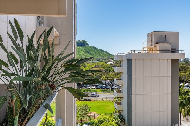240 Makee Road 6B, Honolulu, HI 96815