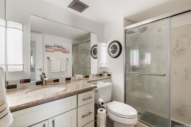 240 Makee Road 6B, Honolulu, HI 96815