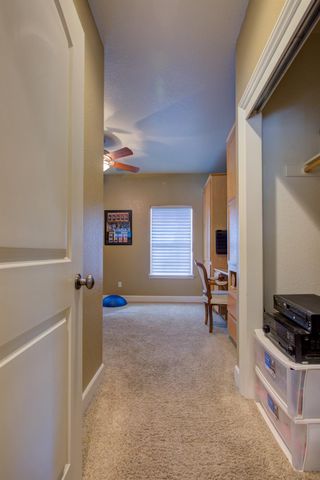 1054 Townhill Rd, Oakdale, CA 95361