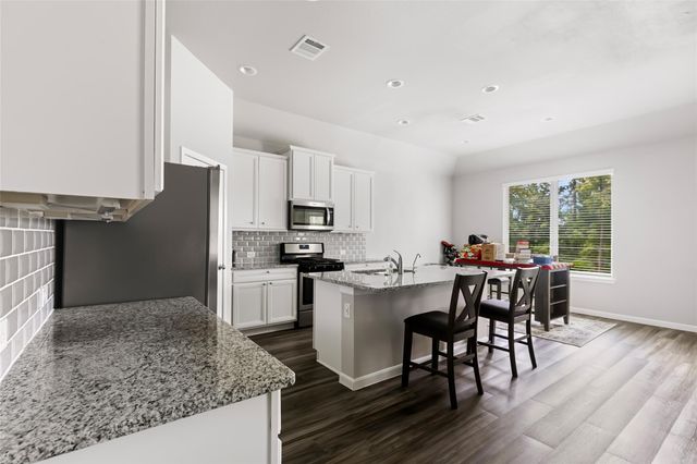 18111 Humber River Lane, Houston, TX 77044