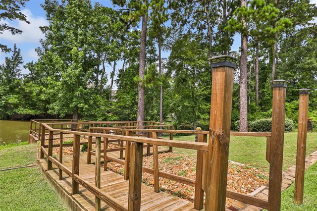 18111 Humber River Lane, Houston, TX 77044