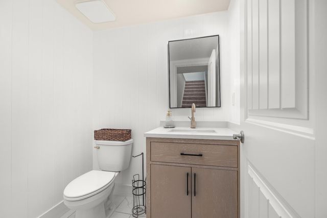 1383 Kinship Dr, Turlock, CA 95382