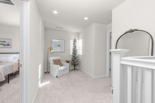 1383 Kinship Dr, Turlock, CA 95382