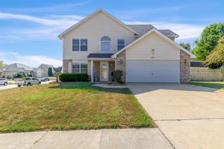 1518 N THOROUGHBRED CIR, Columbia, MO 65202