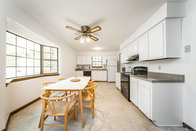 1133 Dave Creek Parkway, Fairfield Bay, AR 72088