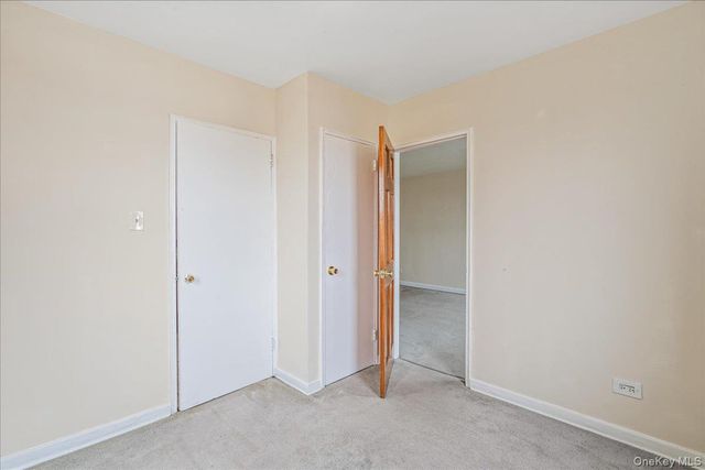 8450 169th Street 306, Jamaica, NY 11432