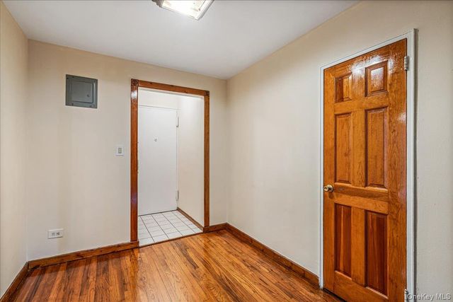 8450 169th Street 306, Jamaica, NY 11432