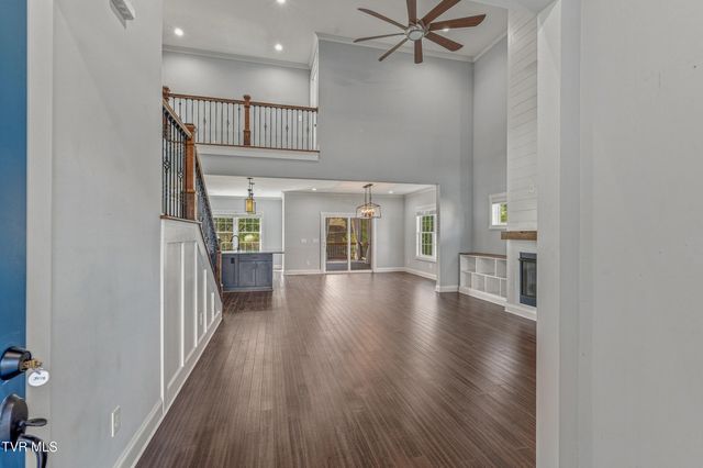 3418 Silk Mill Place, Kingsport, TN 37660