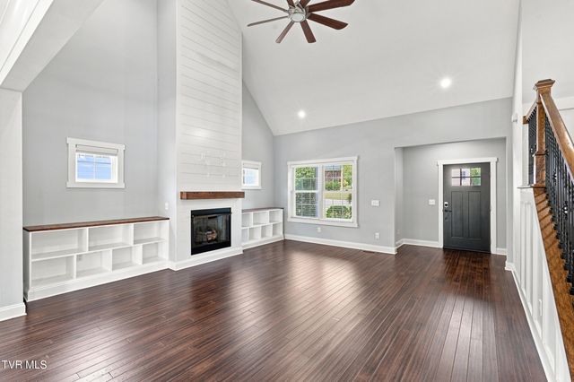 3418 Silk Mill Place, Kingsport, TN 37660