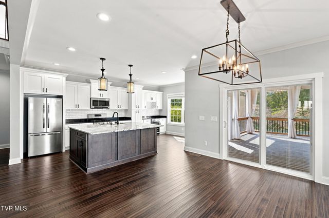 3418 Silk Mill Place, Kingsport, TN 37660