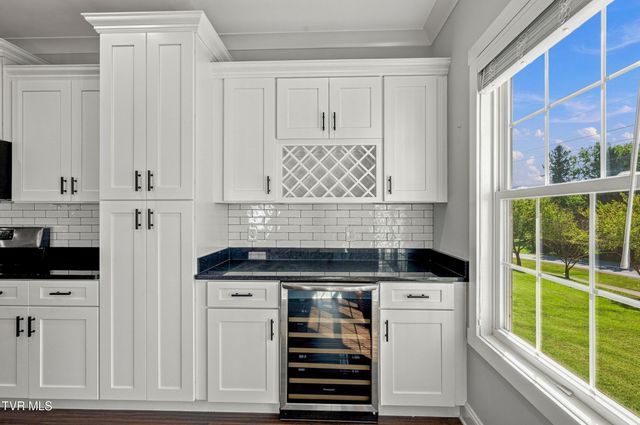 3418 Silk Mill Place, Kingsport, TN 37660