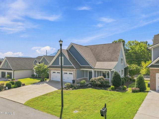 3418 Silk Mill Place, Kingsport, TN 37660