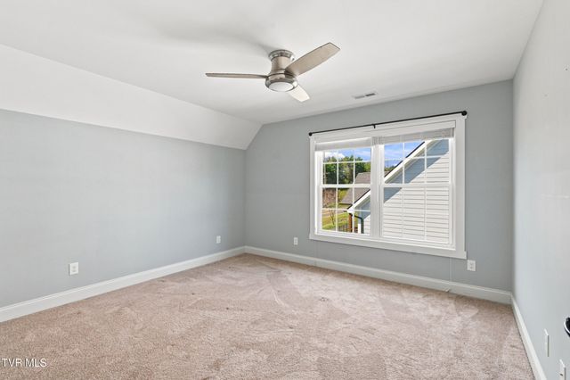 3418 Silk Mill Place, Kingsport, TN 37660