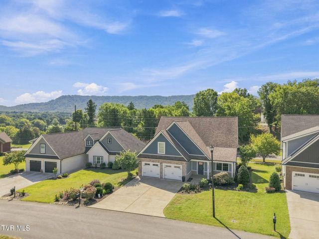 3418 Silk Mill Place, Kingsport, TN 37660