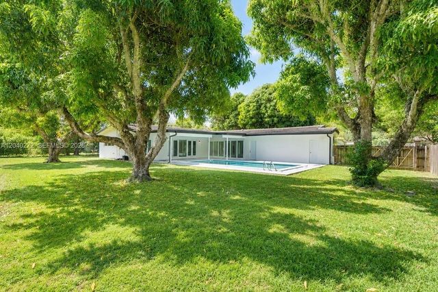 8265 SW 149th Drive, Palmetto Bay, FL 33158