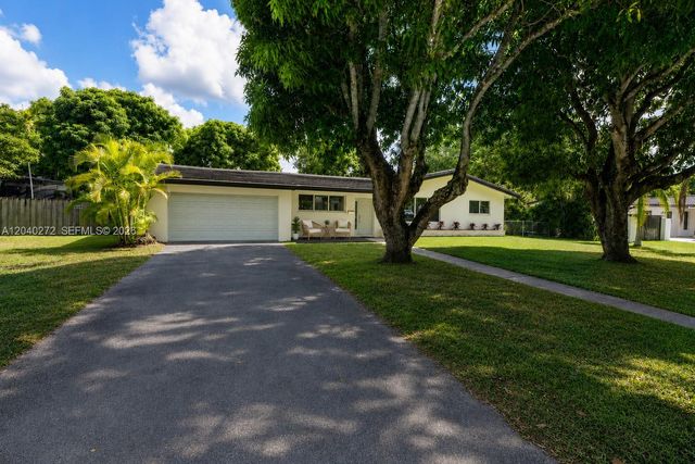 8265 SW 149th Drive, Palmetto Bay, FL 33158