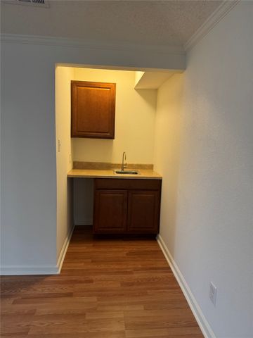 2217 Woodcreek B, Carrollton, TX 75006
