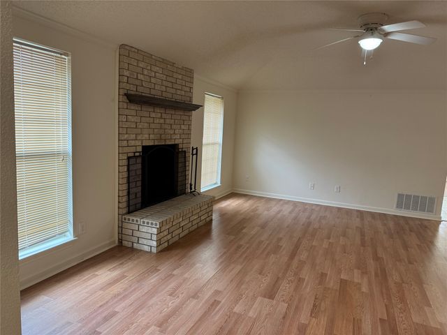 2217 Woodcreek B, Carrollton, TX 75006