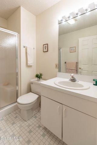 32 Lillian Lane, Troy, NY 12180