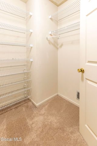 32 Lillian Lane, Troy, NY 12180