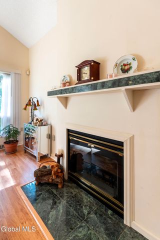 32 Lillian Lane, Troy, NY 12180
