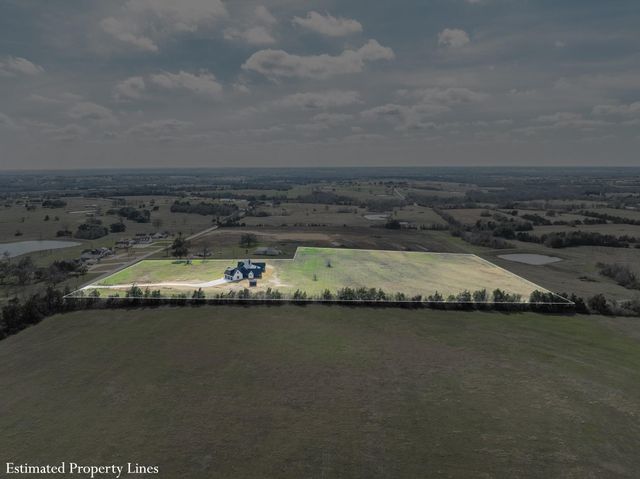 424 Pleasant Hill School Road, Brenham, TX 77833