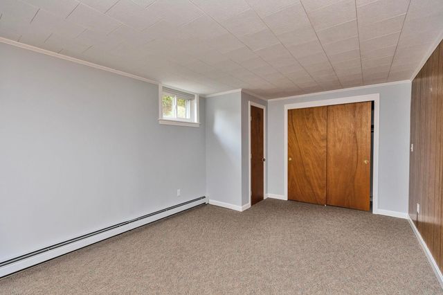 20 Forest Drive, Bedford, NH 03110