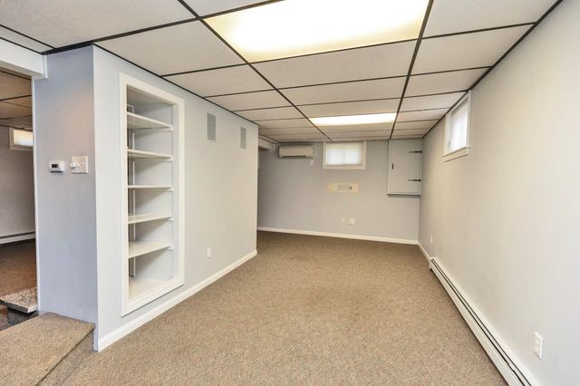 20 Forest Drive, Bedford, NH 03110