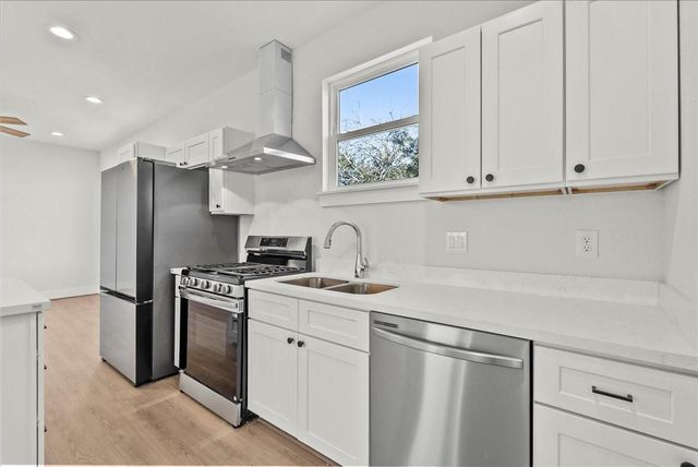 1910 Bayou Shore Drive, Galveston, TX 77551