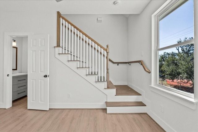 1910 Bayou Shore Drive, Galveston, TX 77551