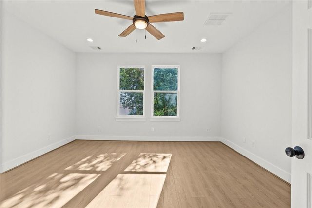 1910 Bayou Shore Drive, Galveston, TX 77551