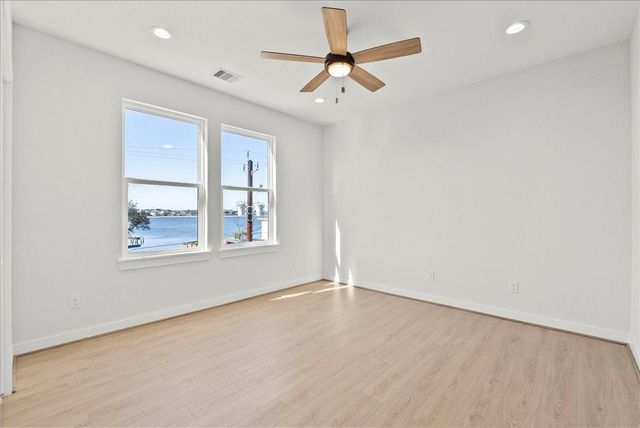 1910 Bayou Shore Drive, Galveston, TX 77551