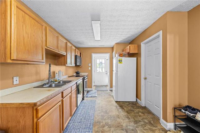 147 Westchester Circle, Athens, GA 30606