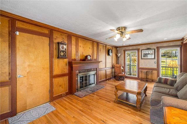 420 Huntsman SE Way, Marietta, GA 30067